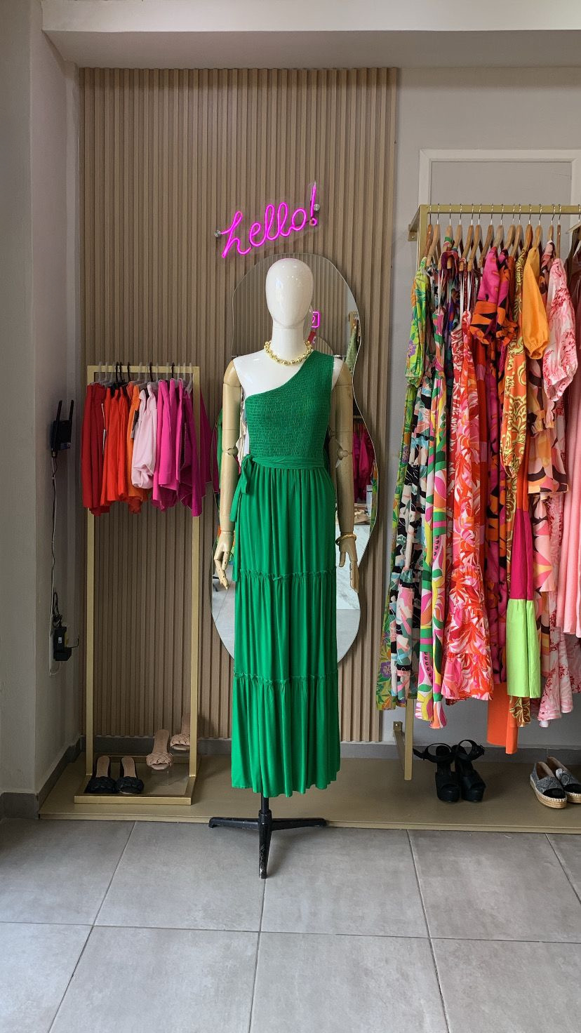 VESTIDO VERDE UNA MANGA.